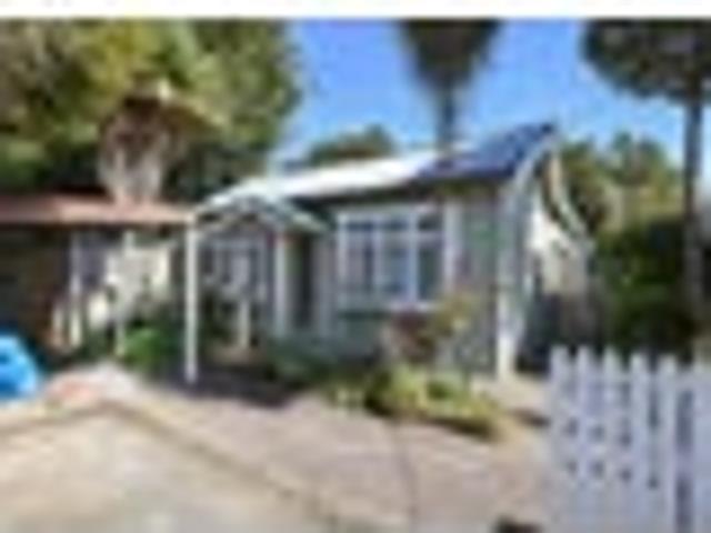 House for sale in Otakou