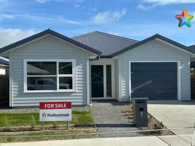 House for sale in Days Bay, Wellington