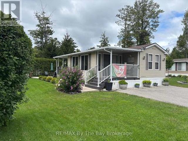 House for sale in Wasaga Beach, Ontario