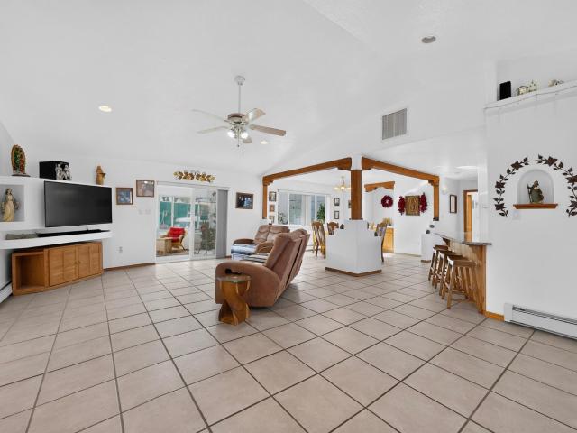 House for sale in Peña Blanca, Sandoval County