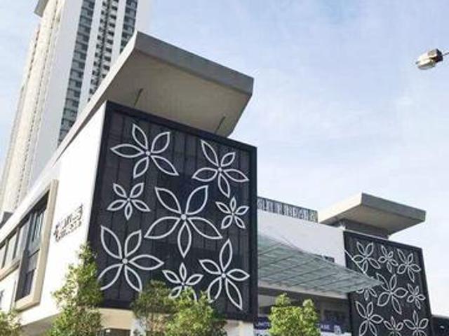 Serviced Residence for sale in Country Heights Damansara, Kuala Lumpur
