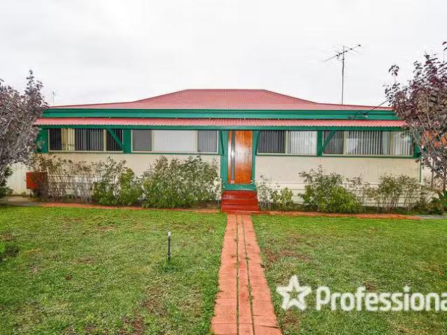 House for rent in Dudley Park