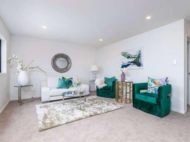 Townhouse for rent in Auckland, Oroua County