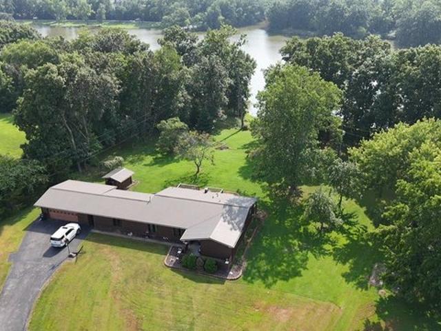 House for sale in Kell, Illinois