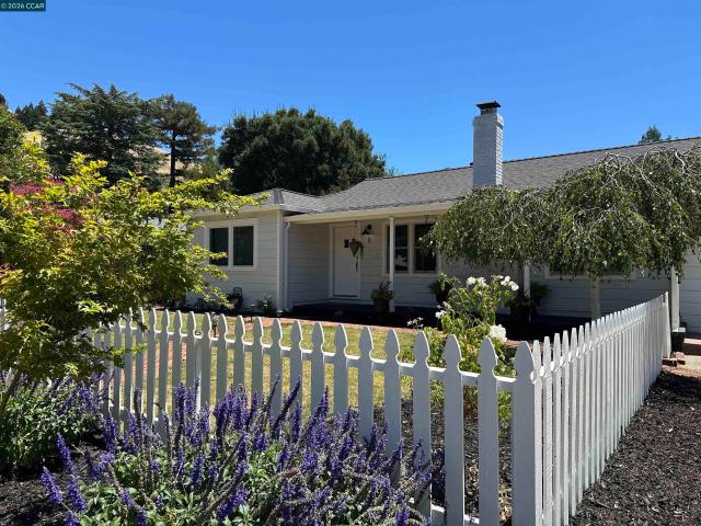 House for sale in Martinez, California