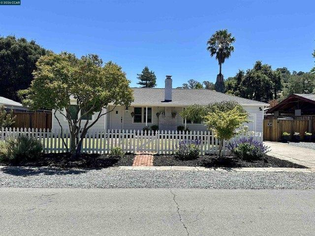 House for sale in Martinez, California