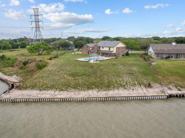 Property for rent in Calhoun, Texas