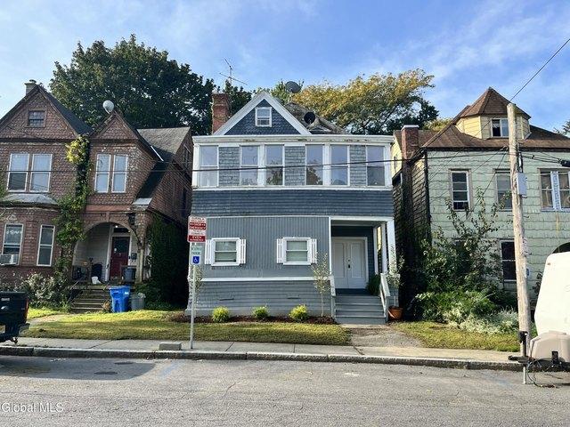 House for sale in Hudson Park, City of Albany
