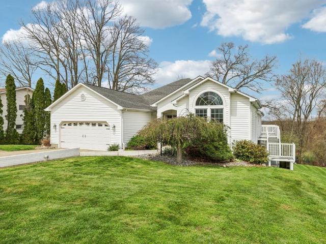 Property for sale in Hillsville, Pennsylvania