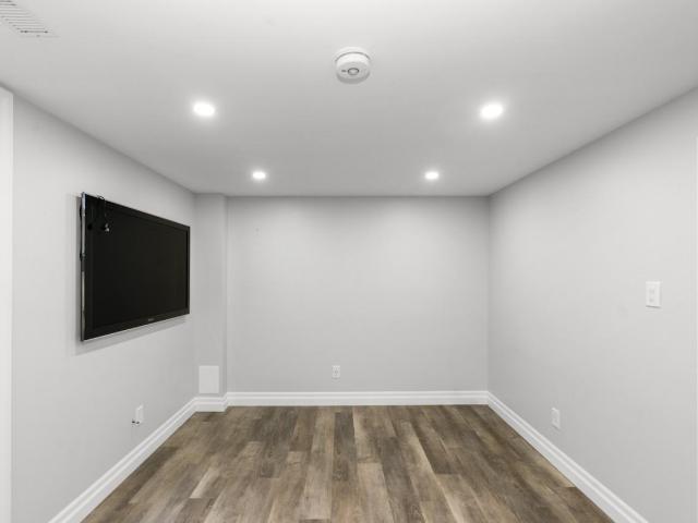 Apartment for rent in Holly, Barrie