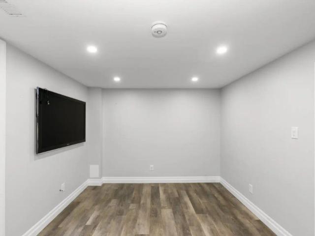 Apartment for rent in Holly, Barrie