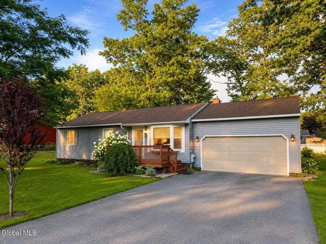 House for sale in New York