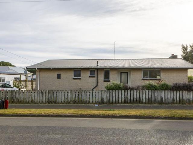 House for rent in Otakou