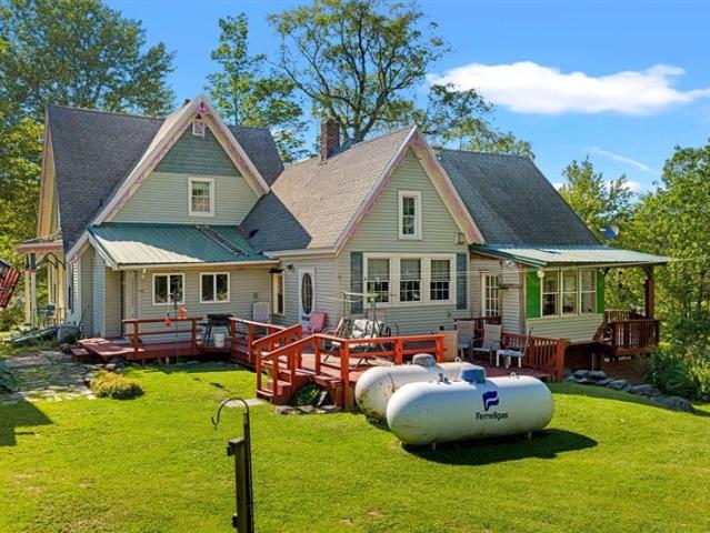 House for sale in Harpursville, New York