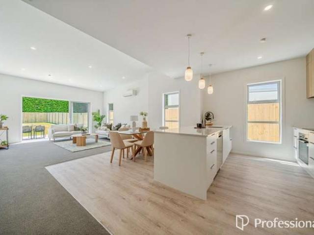 House for sale in Days Bay, Wellington