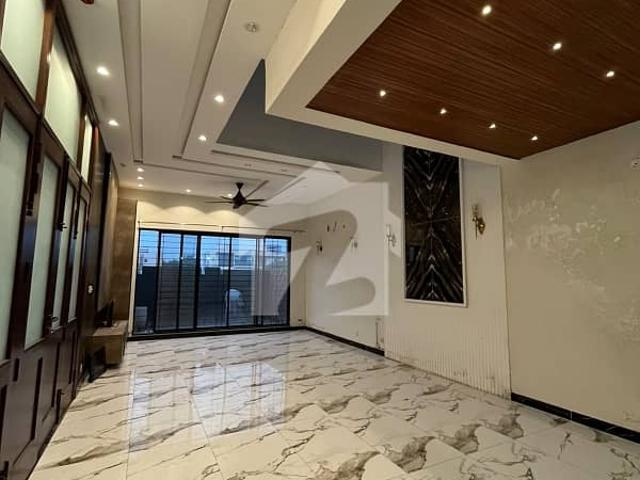 Office for rent in لاہور, لاہور ڈویژن