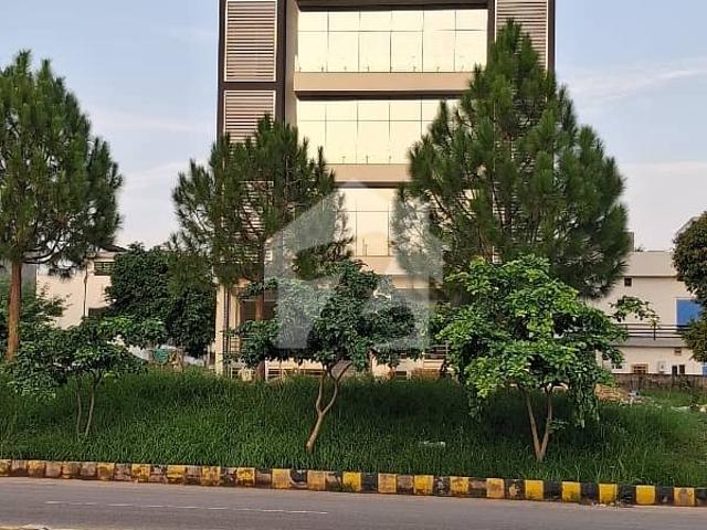 Building for sale in Islamabad
