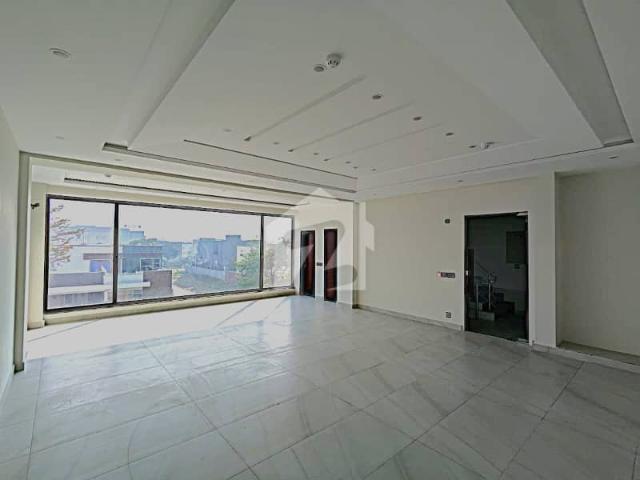 Office for rent in لاہور, لاہور ڈویژن