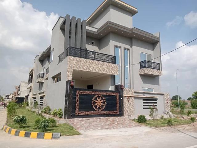 House for sale in Faisalabad, Islamabad Capital Territory