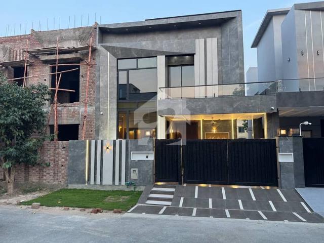 House for sale in لاہور, لاہور ڈویژن