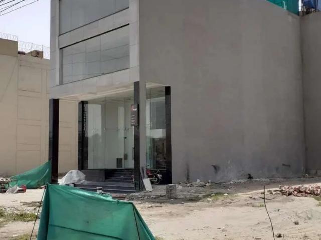Commercial for sale in گلبرگ, لاہور ڈویژن