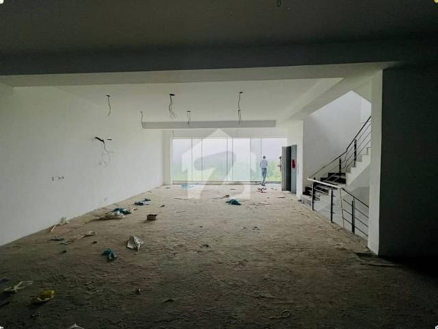 Building for sale in لاہور, لاہور ڈویژن