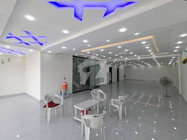 Office for rent in لاہور, لاہور ڈویژن