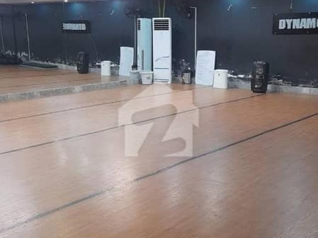 Building for sale in لاہور, لاہور ڈویژن