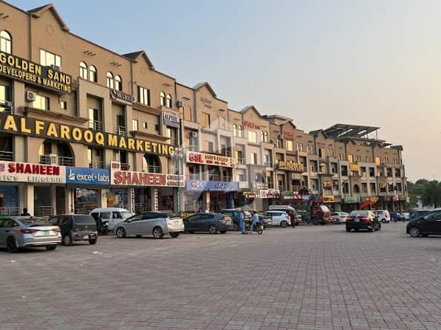 Building for sale in Islamabad