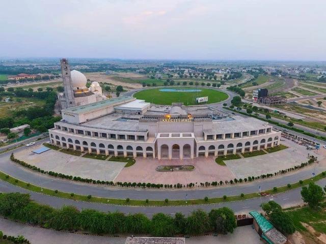 Land for sale in لیک سٹی, کوٹ چنن دین
