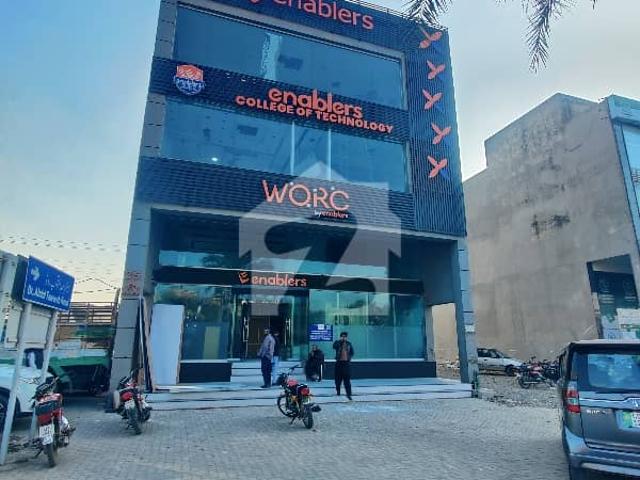 Building for rent in لاہور, لاہور ڈویژن
