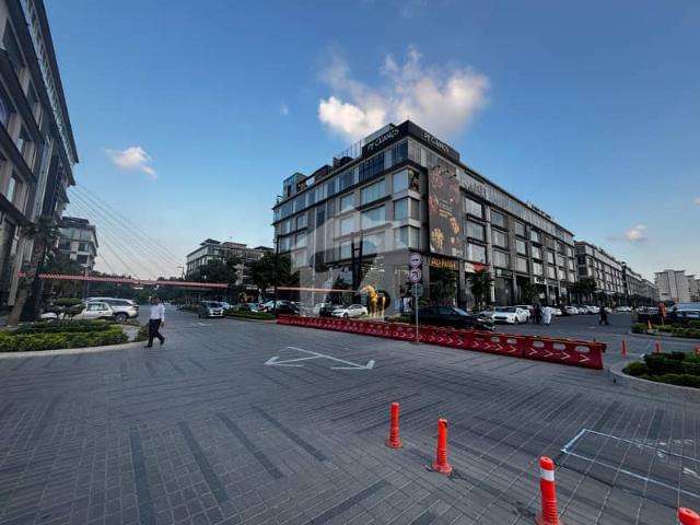 Building for sale in Rawalpindi, Islamabad Capital Territory