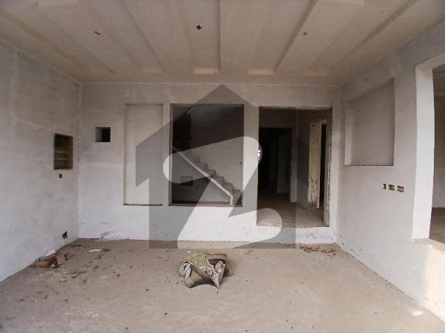 House for sale in Faisalabad, Islamabad Capital Territory