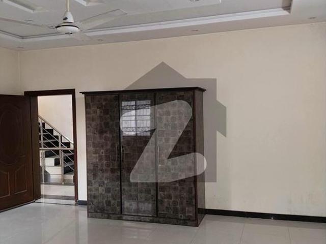 House for rent in سیالکوٹ, گوجرانوالہ ڈویژن