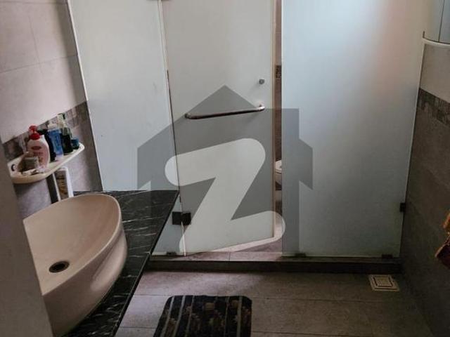 House for sale in Faisalabad, Islamabad Capital Territory