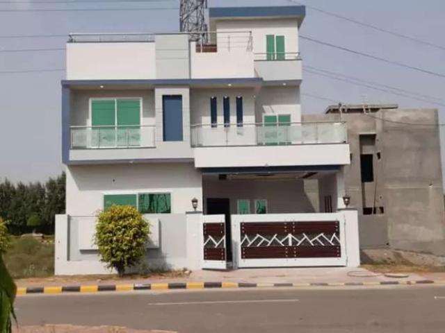 House for sale in Sheikhupura, Islamabad Capital Territory