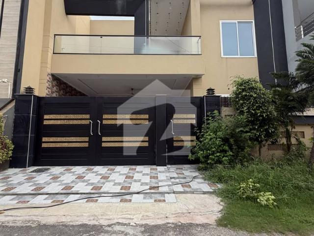 House for sale in Gujrat, Islamabad Capital Territory