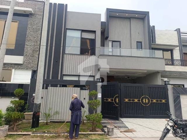 House for sale in Gujrat, Islamabad Capital Territory