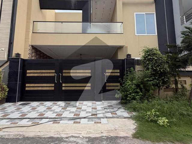 House for sale in Gujrat, Islamabad Capital Territory