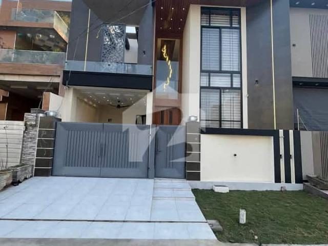 House for sale in Gujrat, Islamabad Capital Territory