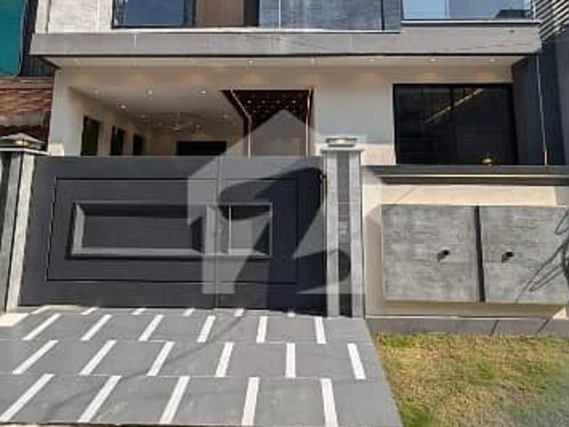 House for sale in Gujrat, Islamabad Capital Territory
