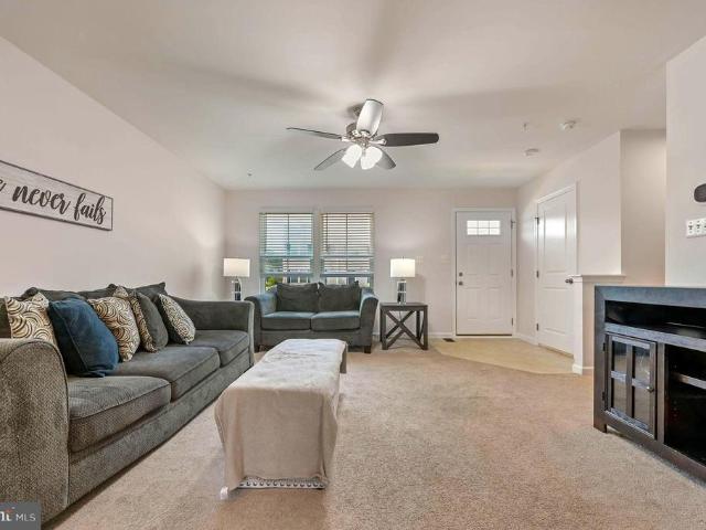 Townhouse for sale in Elkton