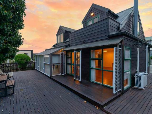 House for sale in Mount Roskill