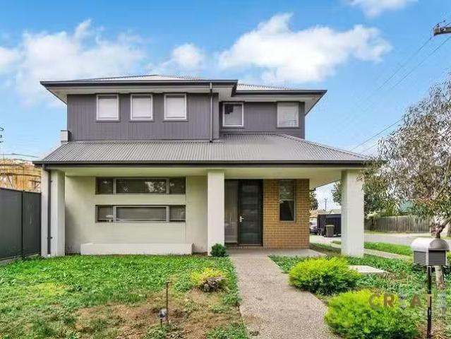 House for rent in Albion, Victoria