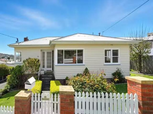 House for rent in Lenah Valley, Tasmania