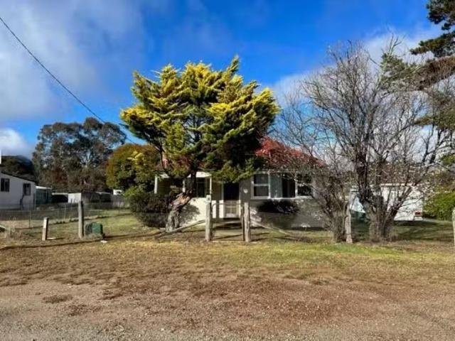 House for rent in Clandulla