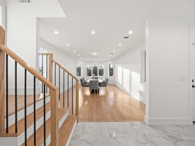 Condo for sale in Rockland, New York