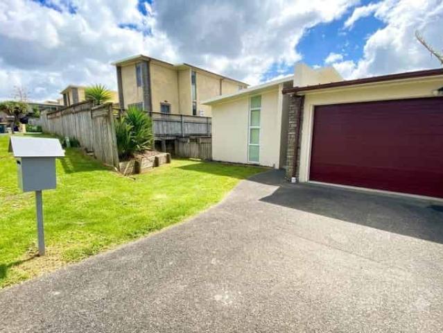 House for rent in Awhitu, Oroua County
