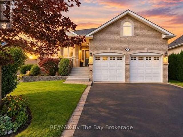 House for sale in Marl Lake Village, Wasaga Beach