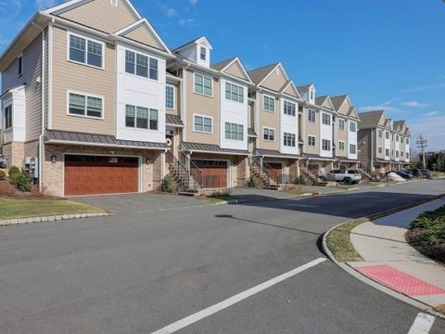 Condo for sale in Florham Park, New Jersey